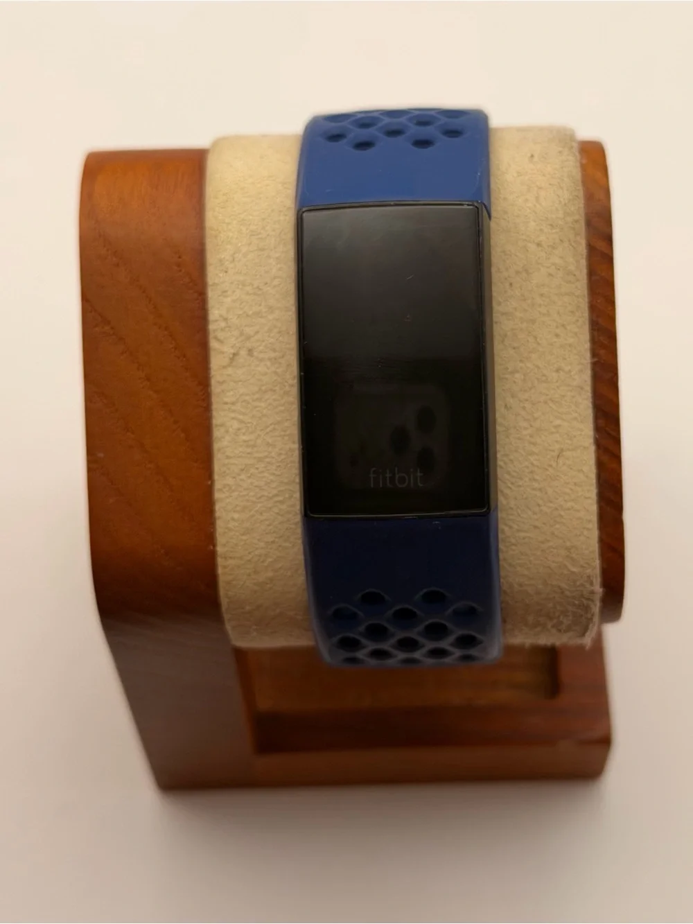 Fitbit Charge 4 Black/Blue, Tested, New Band, Charger Included